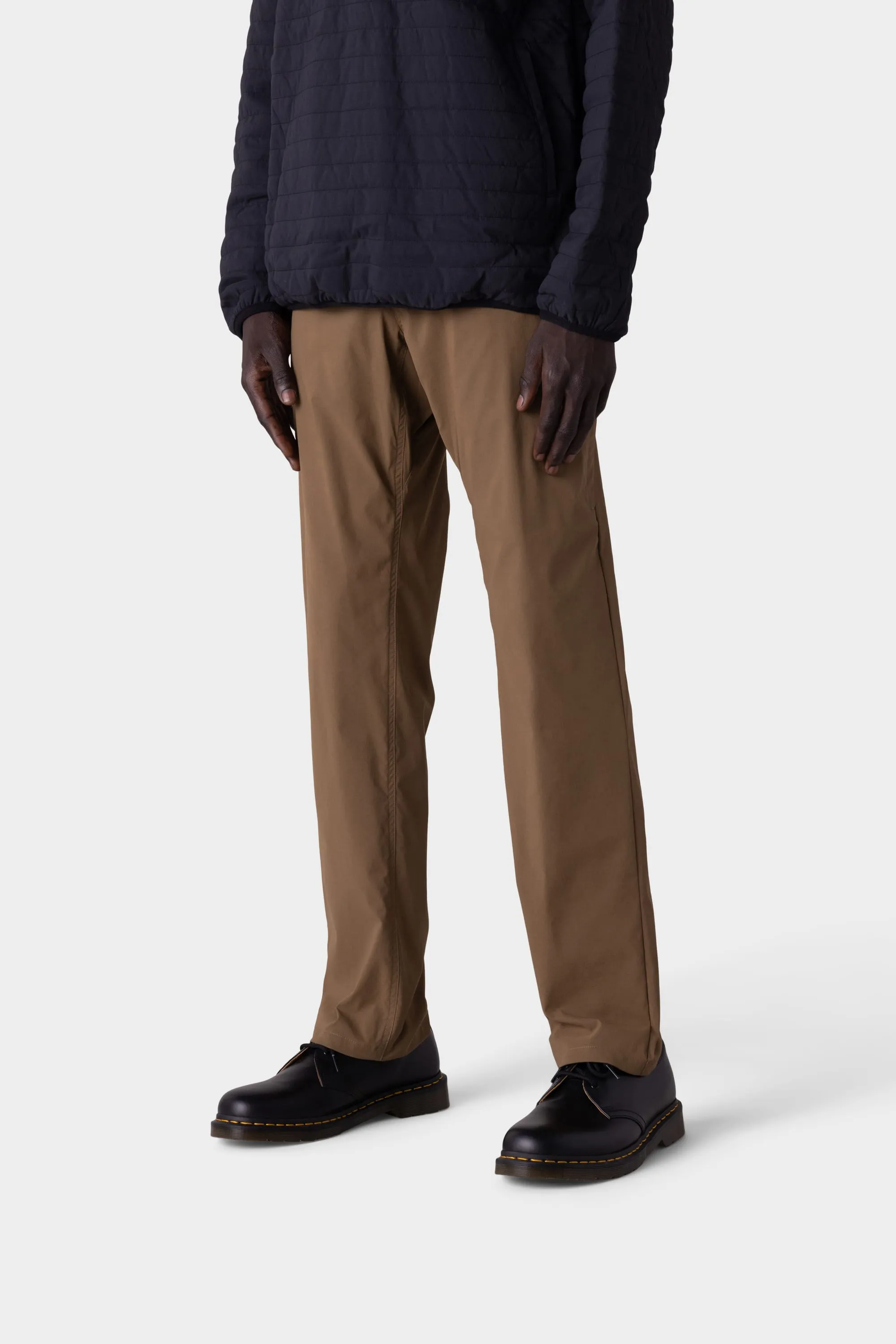 686 Men's Everywhere Featherlight Chino Pant - Relaxed Fit