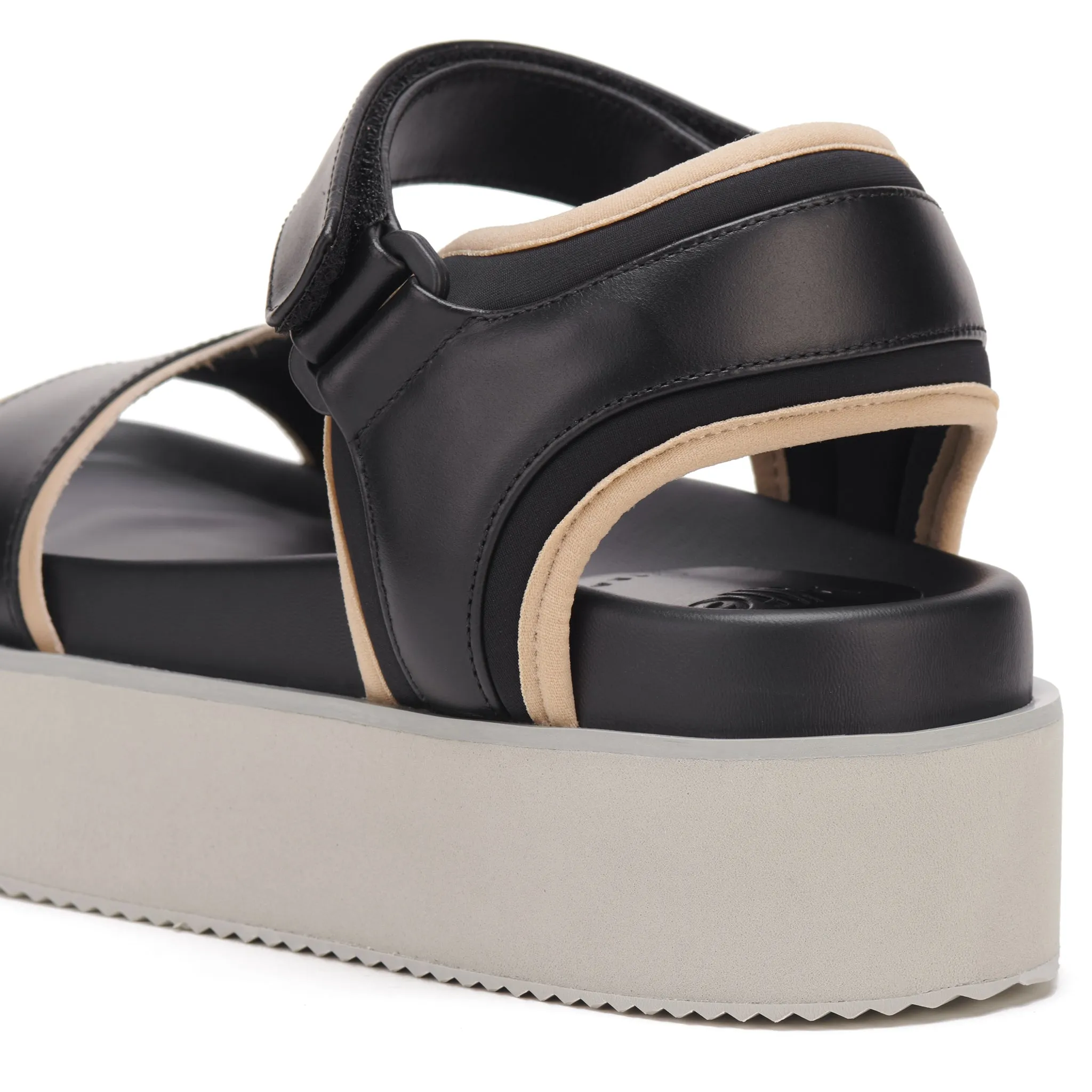 Ace Sandal Black/Latte