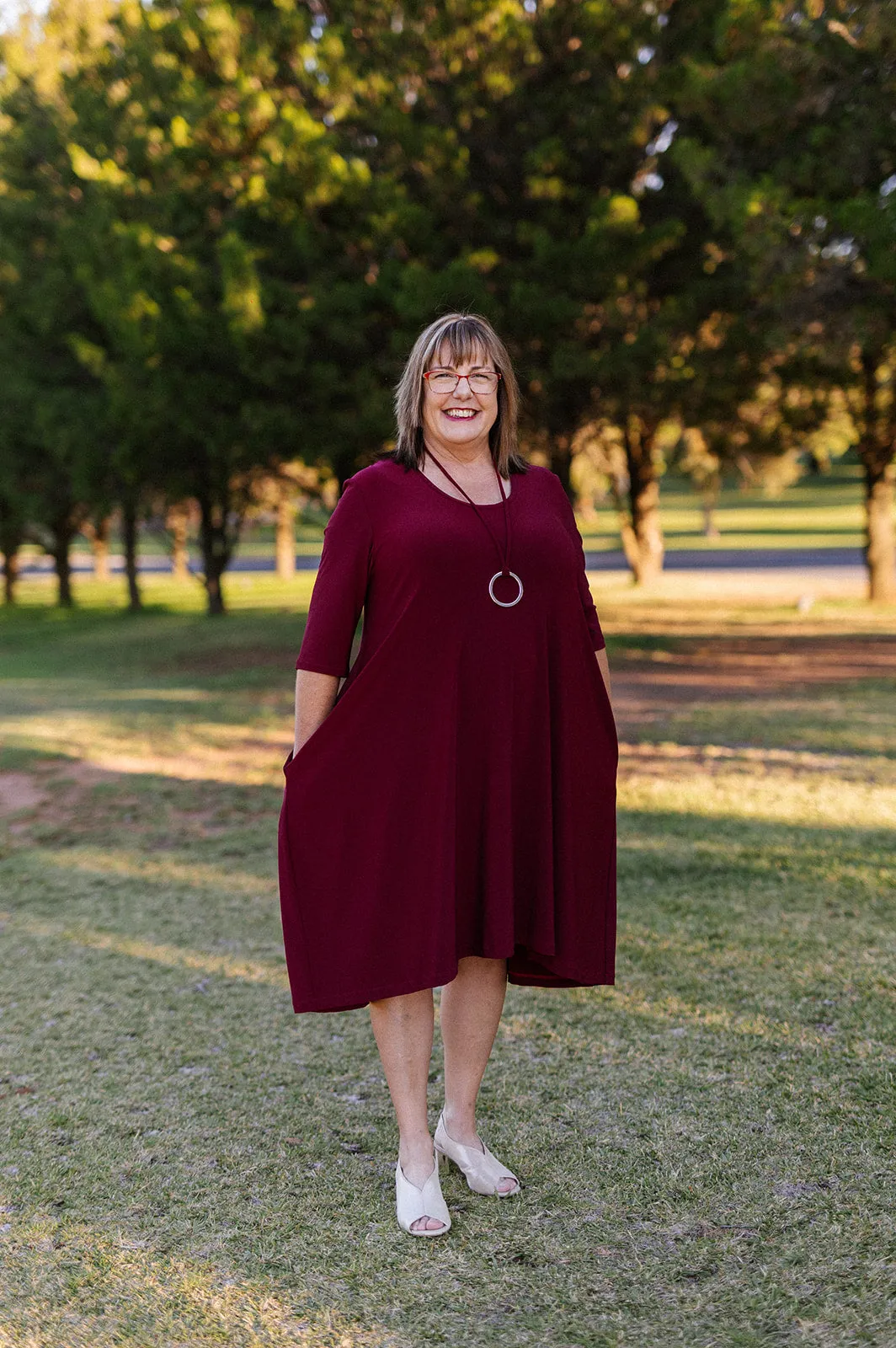 ANASTASIA Dress in Wine Allure