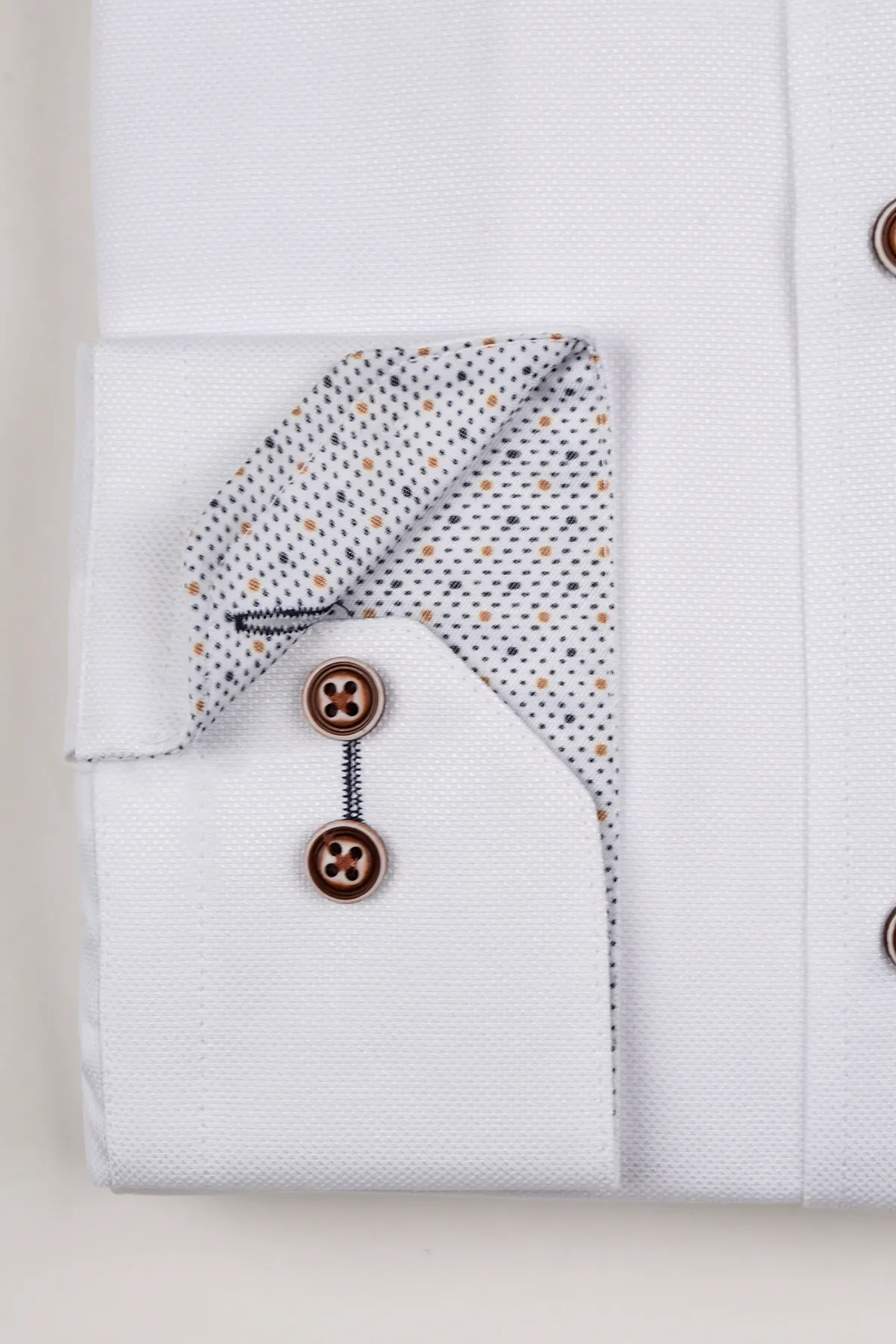 ARCHIE - White Grandad Collar Shirt With Tan Buttons