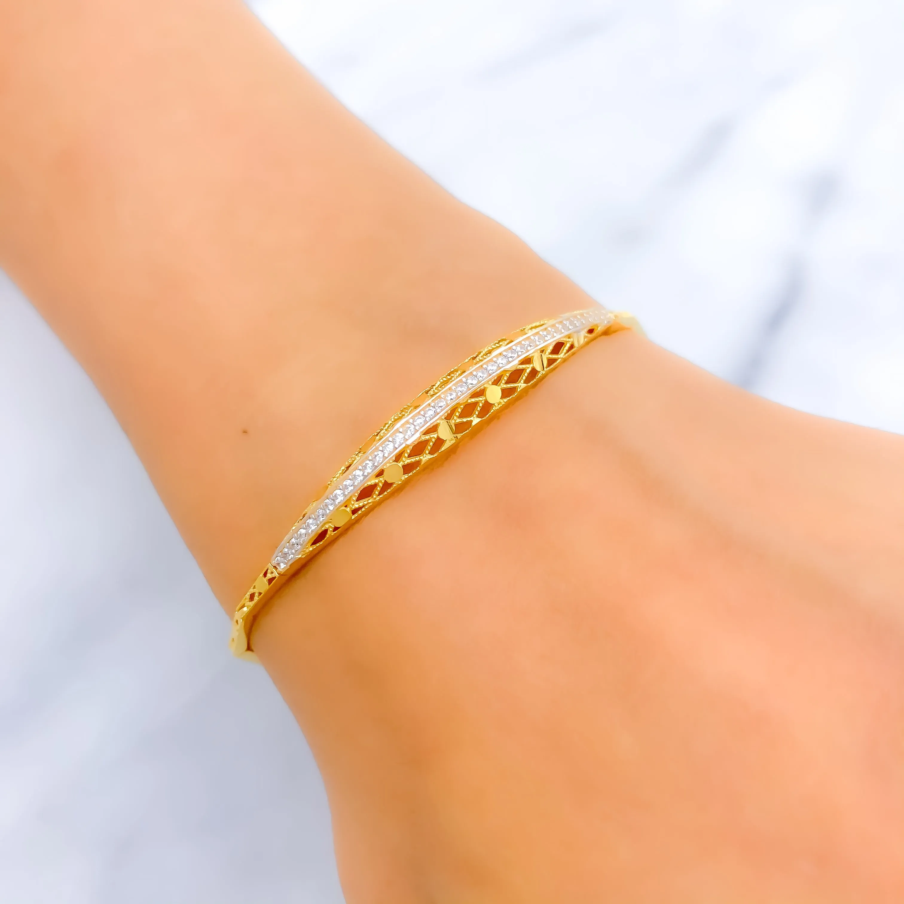 Beautiful Netted Chic 22k Gold CZ Bracelet