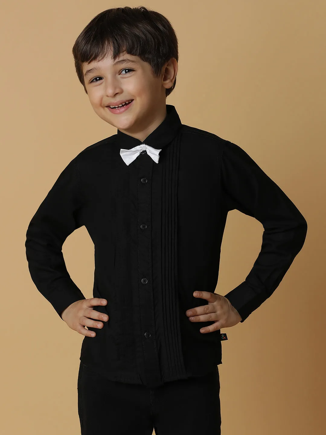 Boys Black Solid Shirt With Bow