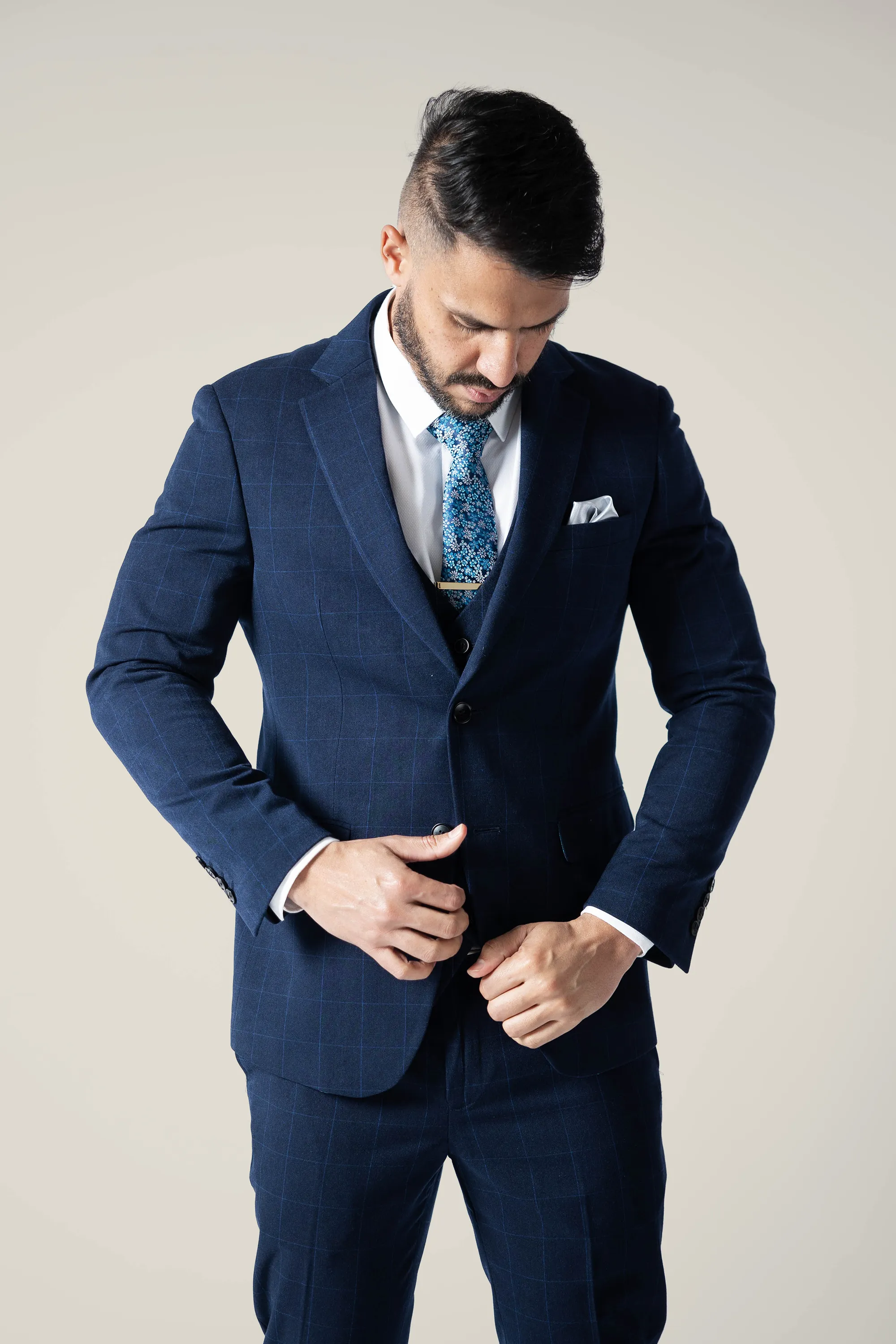 Mens Duke Of Navy Suit