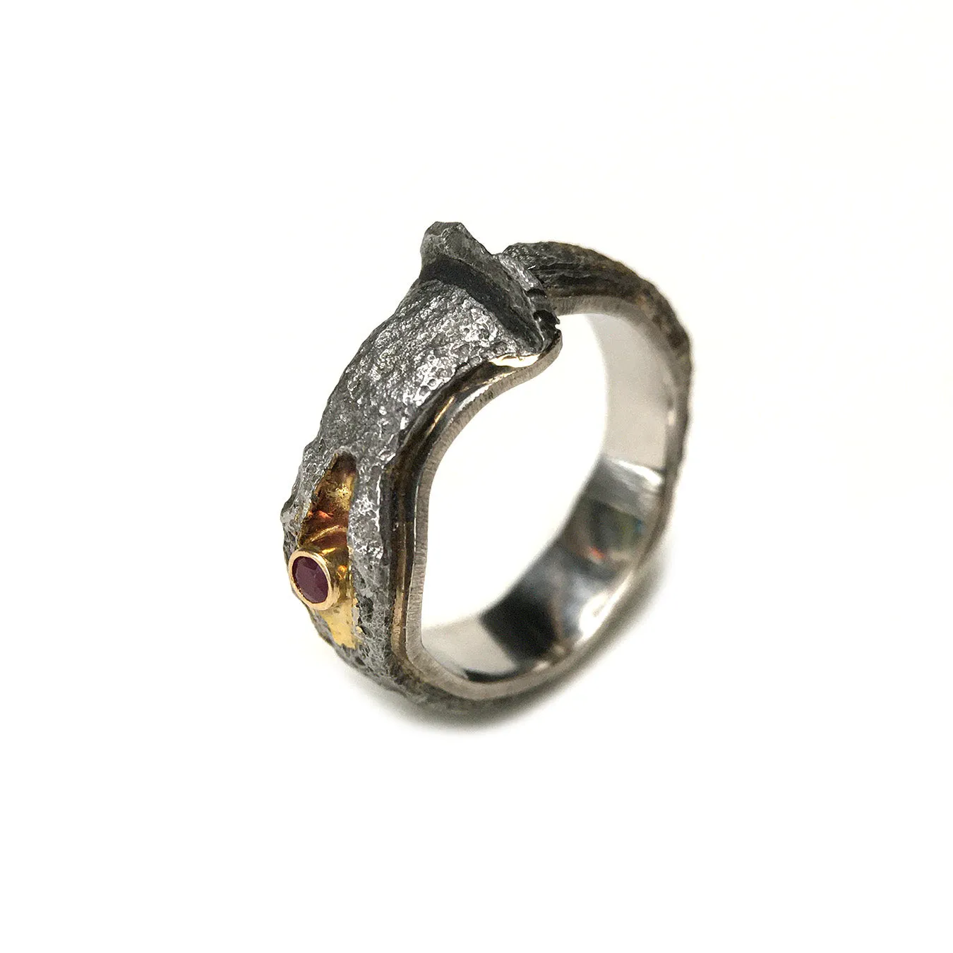 Palladium Lined Nail Ring with Ruby