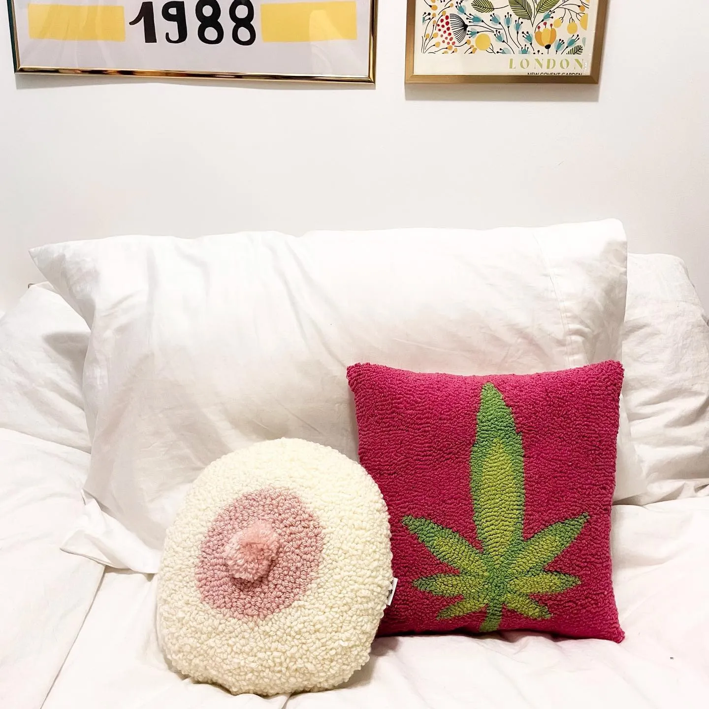 Pot Leaf Pillow