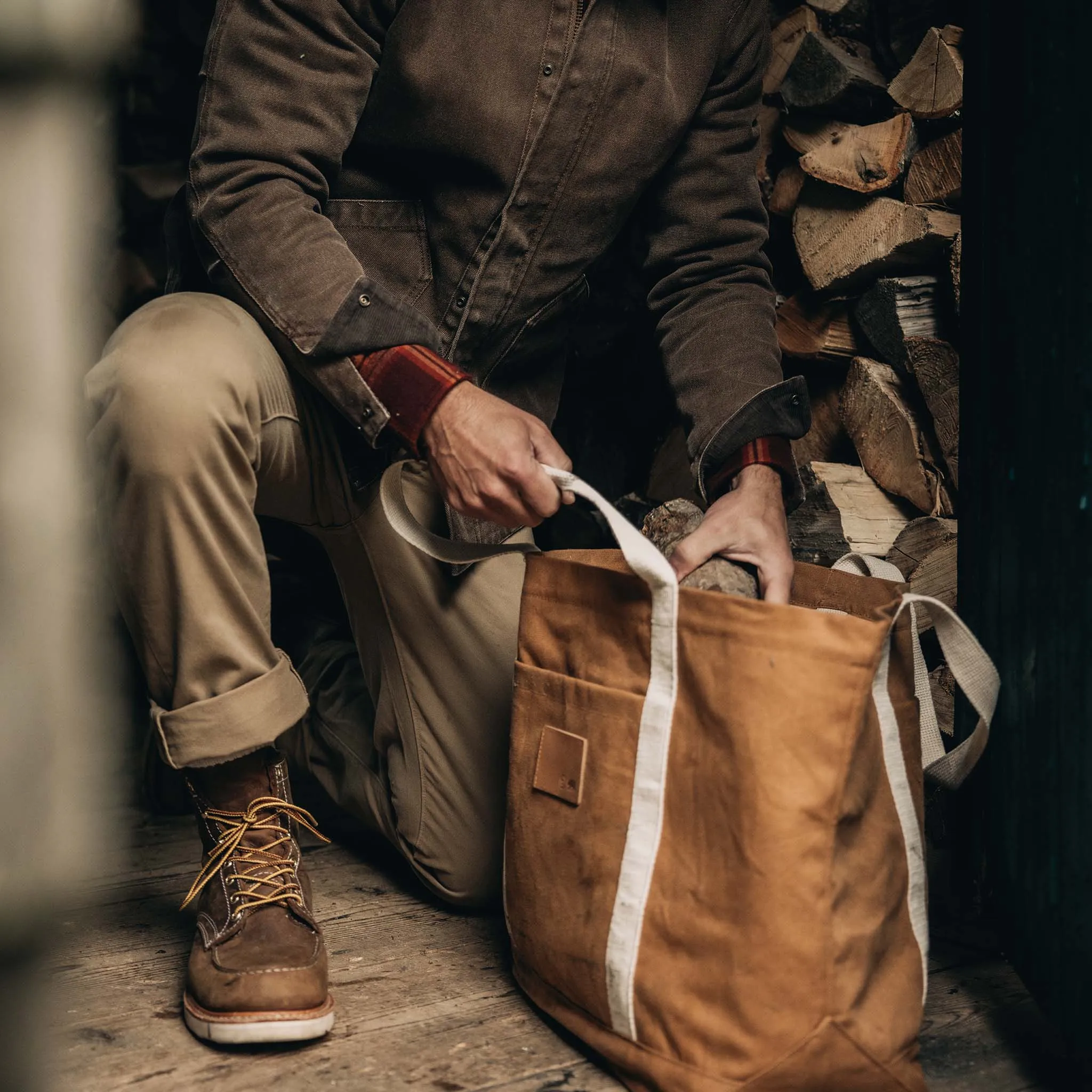 The Market Tote in Cedar Boss Duck