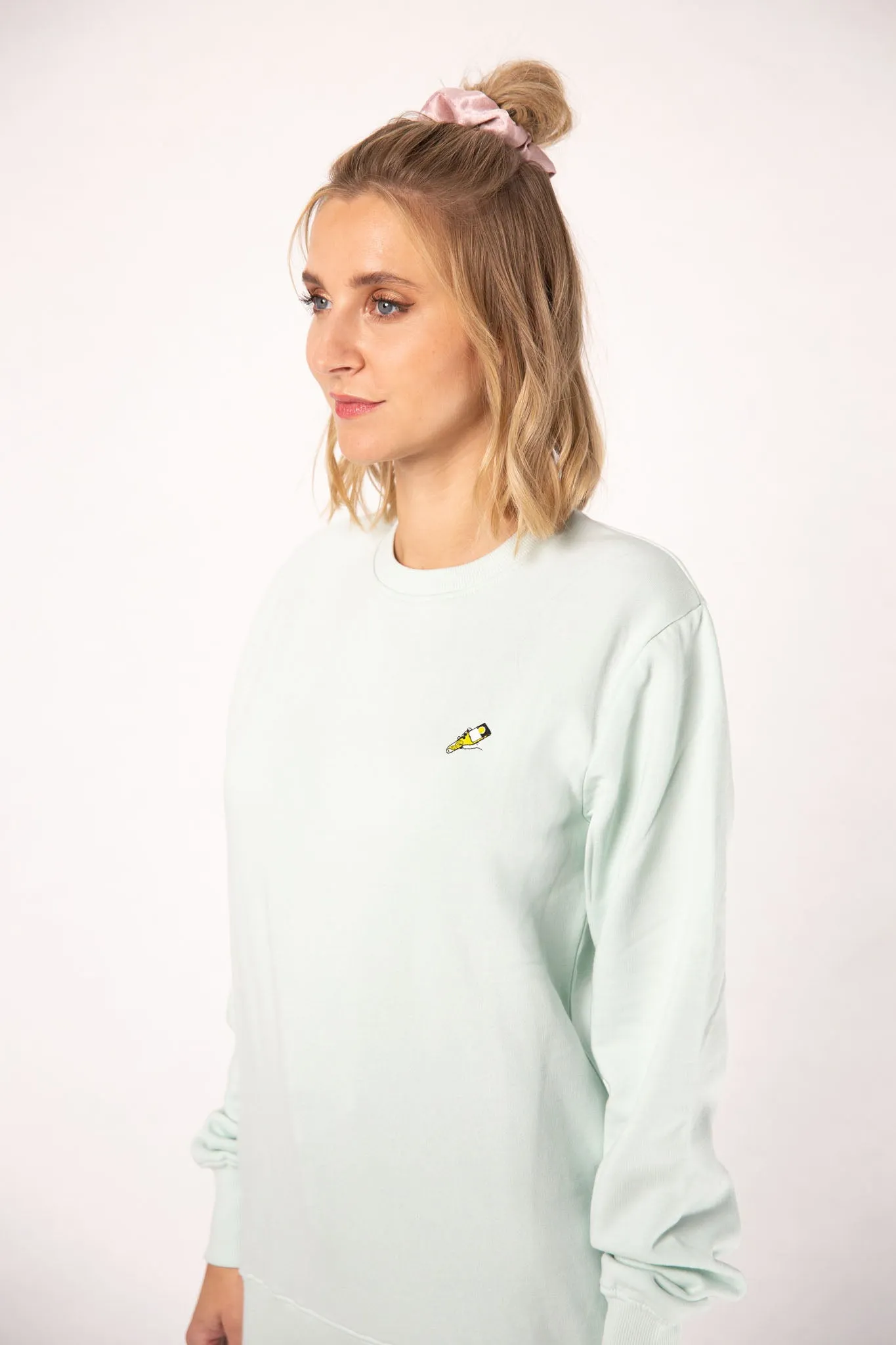 Tornado | Bestickter Bio-Baumwoll Frauen Pullover