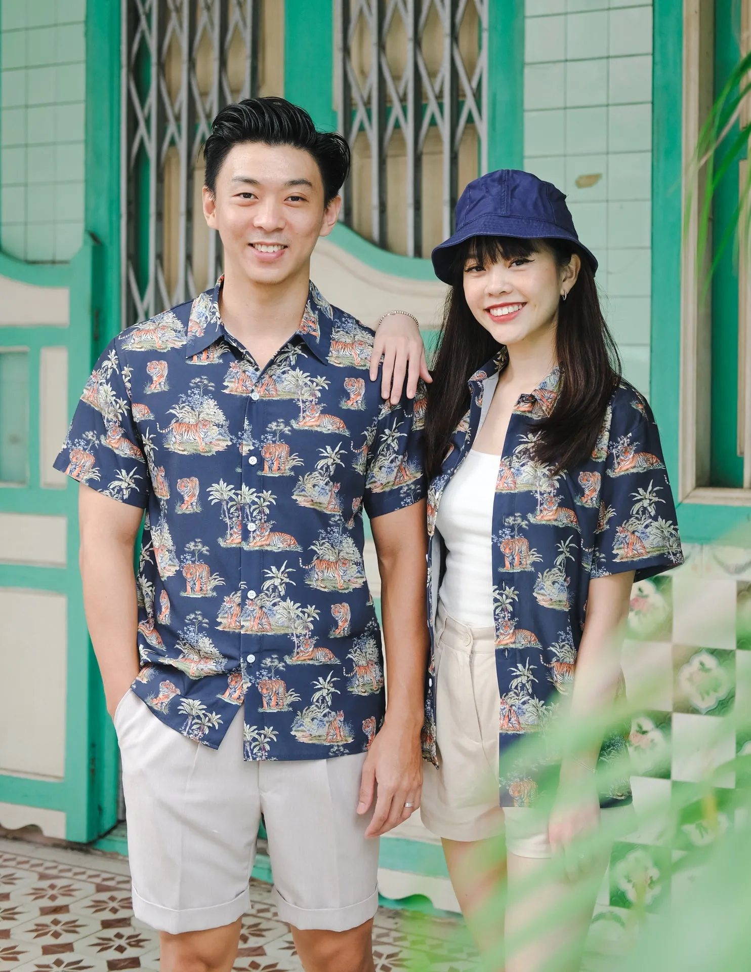 Tropical Tiger Shirt in Navy